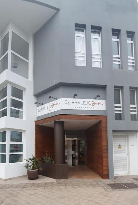 Appartement Casa Ocho Anos à Corralejo Extérieur photo